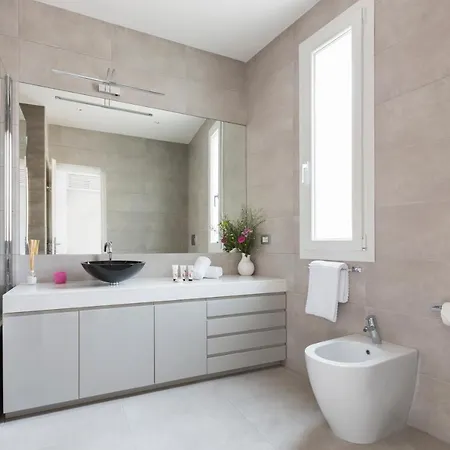 Exclusive Rooftop-designd Řím